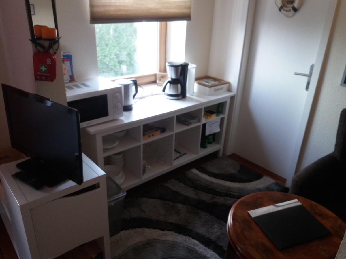 Pensionszimmer Luetzowzimmer Любек Екстер'єр фото